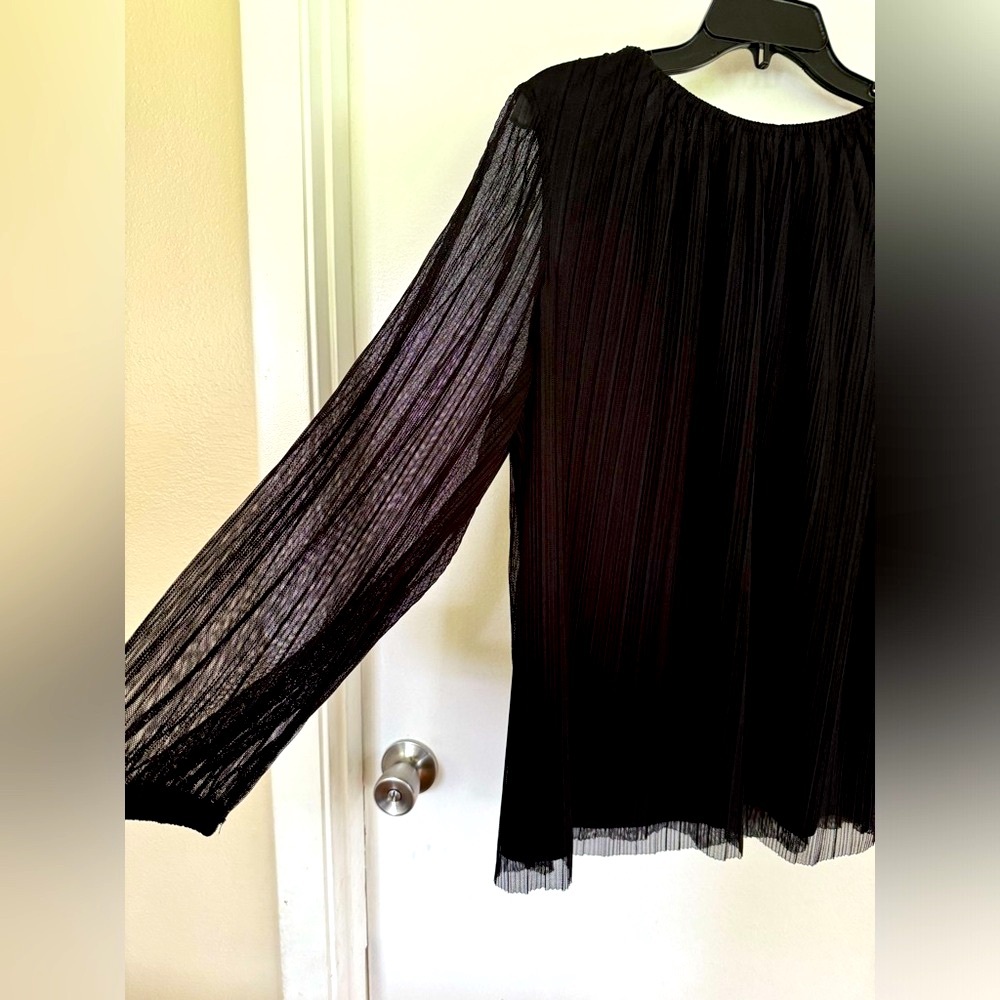 Women’s blouse